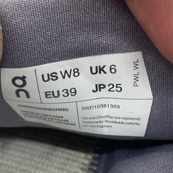 Womens Size 8 On Cloudnova Flux Fade Moon Running Sneakers 3WD10381389 - Picture 11 of 11